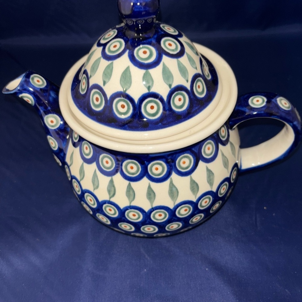 Blue and White Polish Pottery Peacock Patterned Teapot
